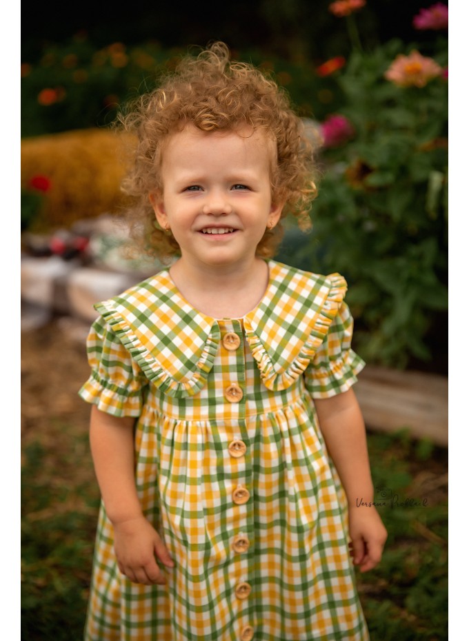 Gingham Green Dress – A Fresh and Charming Easter Look for Your Little One