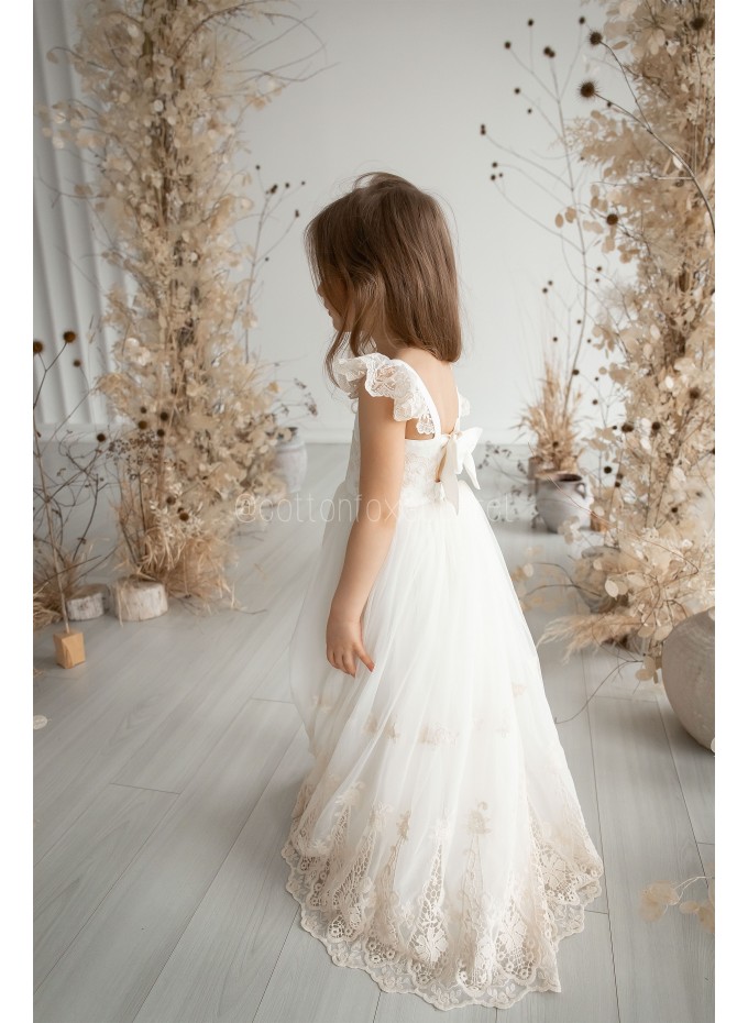 Charming Ivory Flower Girl Dress with Lace Details and Bow Accent