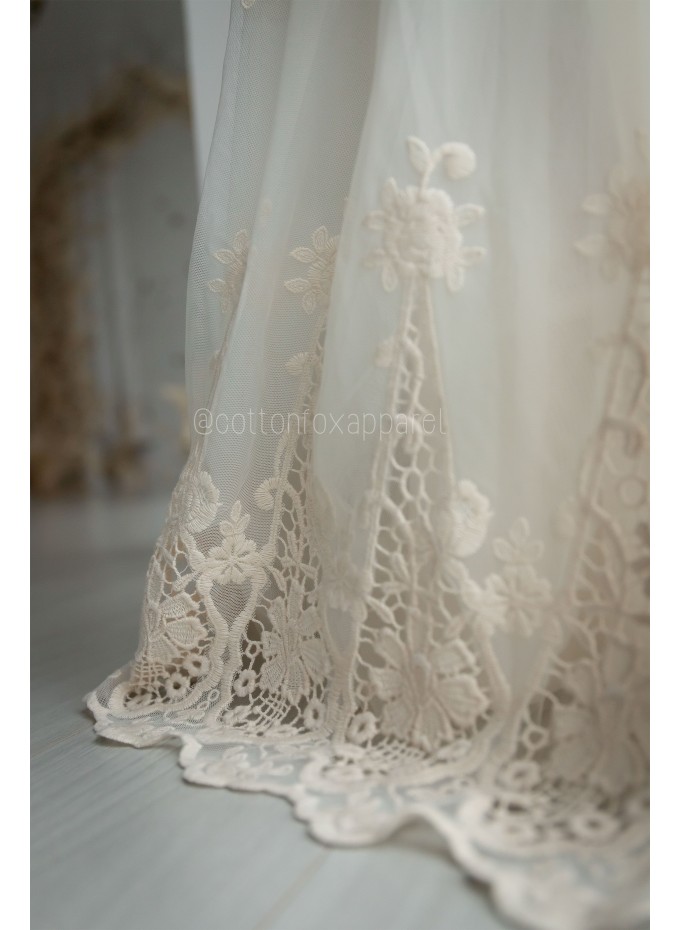 Charming Ivory Flower Girl Dress with Lace Details and Bow Accent